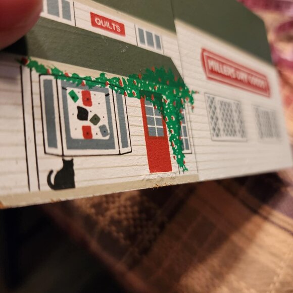 The Cat's Meow 1994 - Amish Craftsmen Series - Millers Dry Goods - Picture 7 of 7